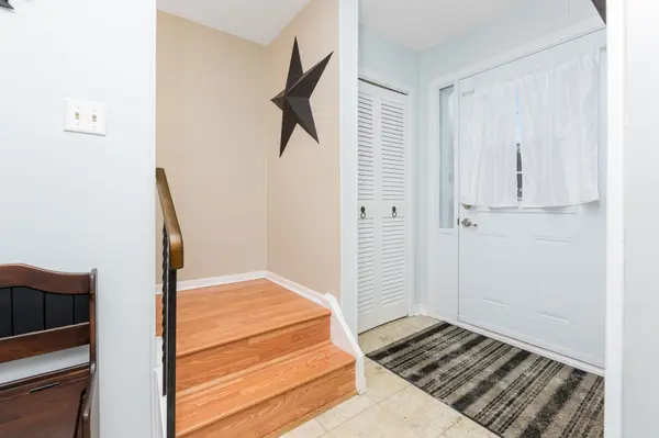 20 Kingham RD, Halton Hills, ON L7J 1S4