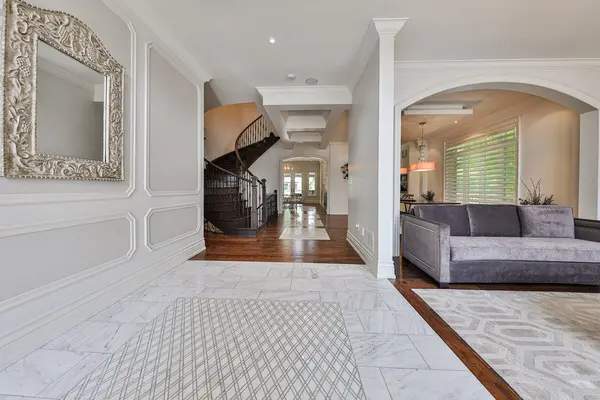 1035 Truman AVE, Oakville, ON L6H 1Y7