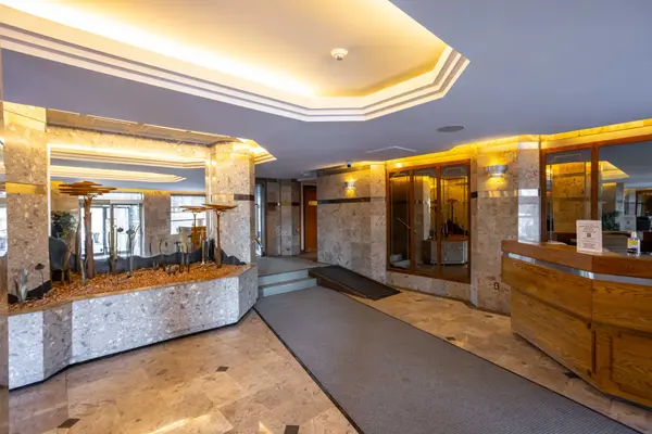 2759 Carousel CRES #1007, Blossom Park - Airport And Area, ON K1T 2N5