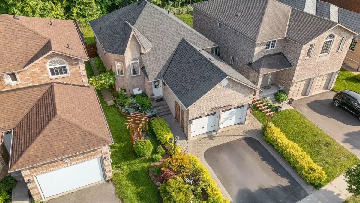 Innisfil, ON L9S 0E6,1221 Laurand ST
