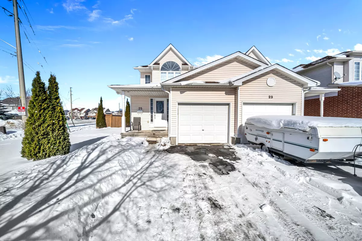 Guelph, ON N1E 7H1,25 Breesegarden LN