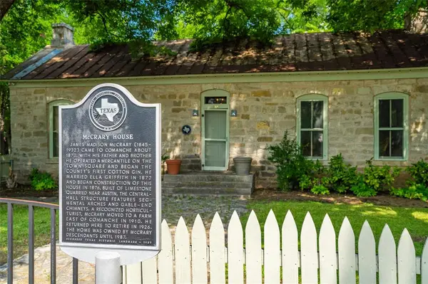 Comanche, TX 76442,802 S Austin Street