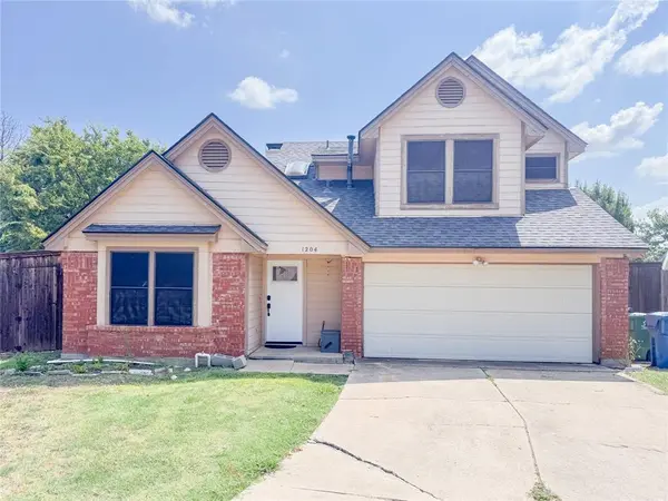 1204 Marcus Court, Flower Mound, TX 75028