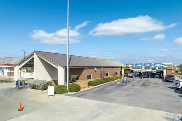 7225 Culebra Road, San Antonio, TX 78251