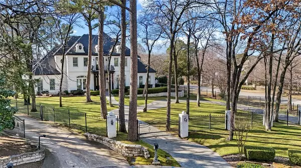 Southlake, TX 76092,1804 Larkspur Court