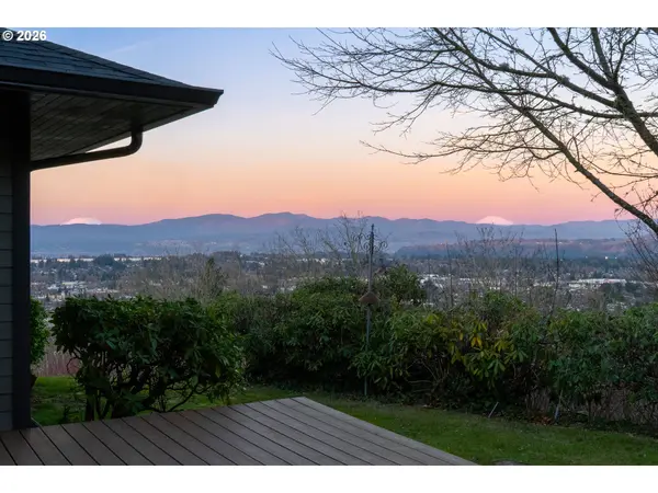 55 SW LOVHAR DR, Gresham, OR 97080