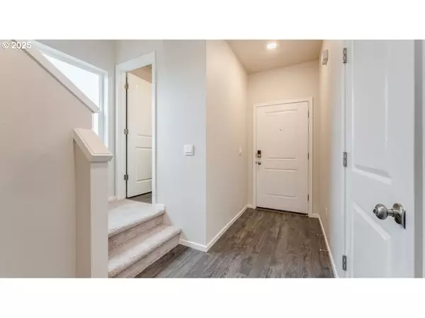 Salem, OR 97301,4945 Dilling AVE