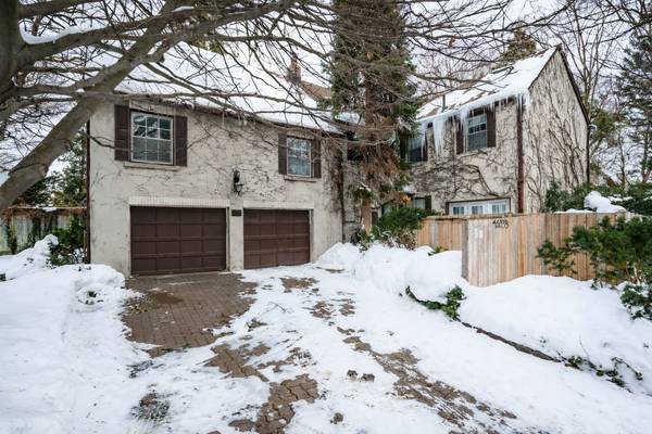 50 Buckingham AVE, Toronto C04, ON M4N 1R2