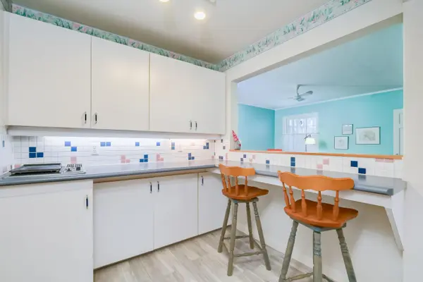 50 Buckingham AVE, Toronto C04, ON M4N 1R2