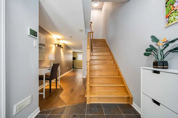 Toronto, ON M1G 0A2,4 Curran Hall CRES