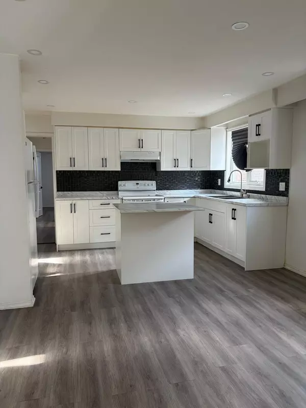 Brampton, ON L6V 2P6,66 Skelton BLVD