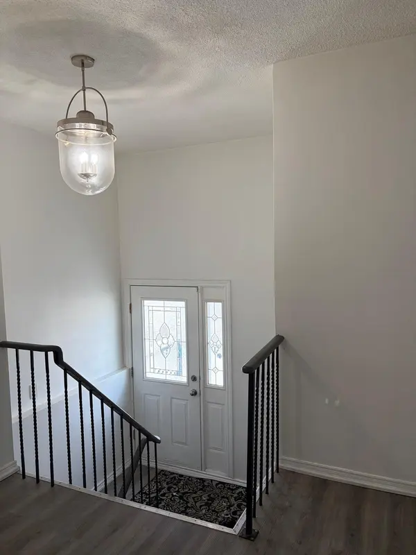 Brampton, ON L6V 2P6,66 Skelton BLVD