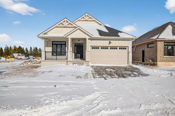 4 Sullivan ST, South Huron, ON N0M 1T0