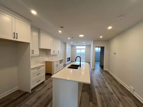 Wellington North, ON N0G 2L2,440 Wellington ST #25