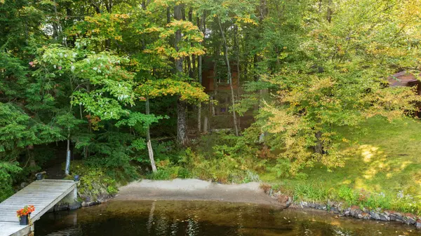 99 Dayeo DR, Georgian Bay, ON P0C 1H0