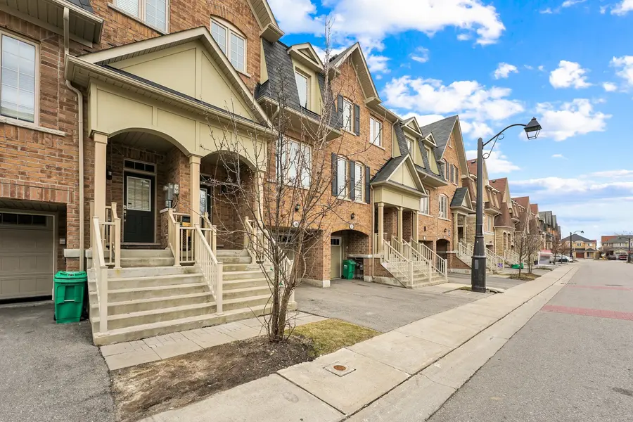 39 Sea Drifter CRES, Brampton, ON L6P 2S1