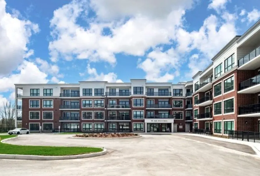 1975 Fountain Grass DR #307, London South, ON N6K 0M3