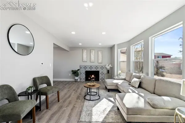 1235 Keith DR, Colorado Springs, CO 80916