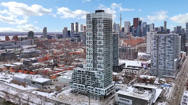 5 Defries ST #925,  Toronto C08,  ON M5A 0W7