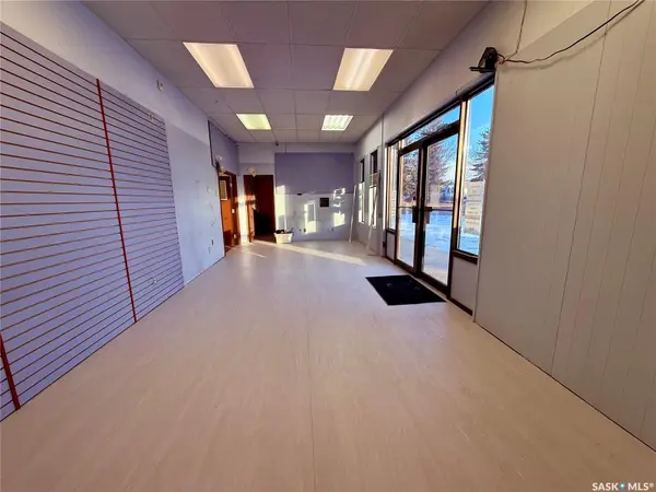 11152 8th AVENUE, North Battleford, SK S9A 3X9