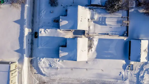 Minto, ON N0G 1Z0,69 William ST W