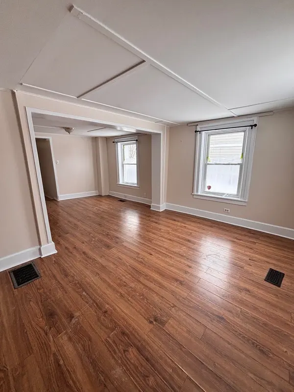 Brockville, ON K6V 4Z7,7 Kincaid ST