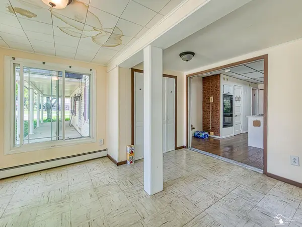 1660 W Sterns RD, Bedford Twp, MI 48182