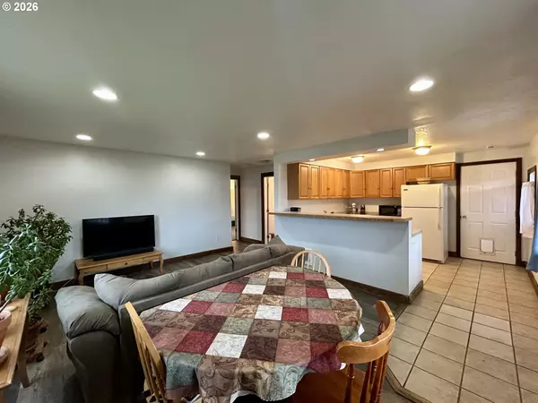 Dallesport, WA 98617,400 D ST