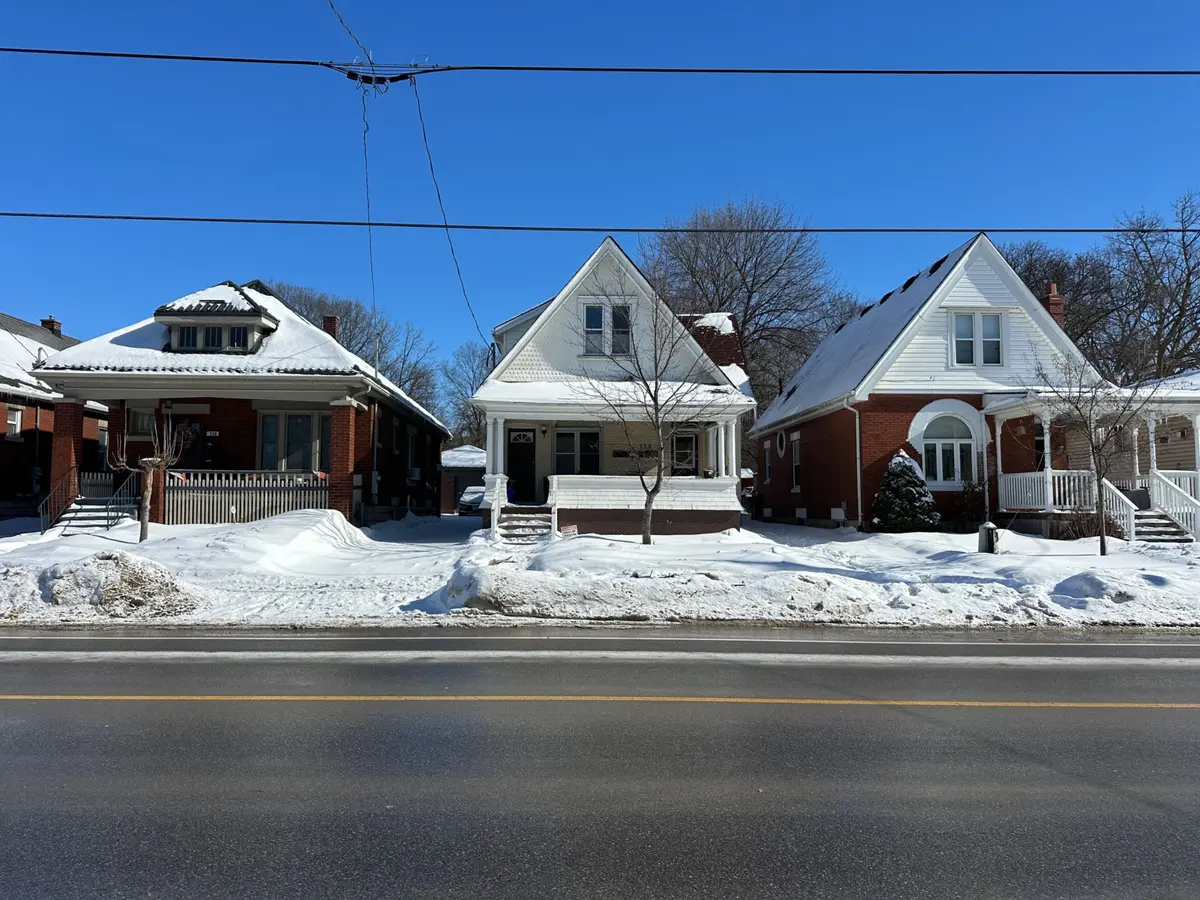 254 EGERTON ST #Main Floor, London East, ON N5Z 2G7