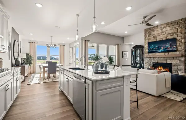 50533 Crusader DR, Macomb Township, MI 48044