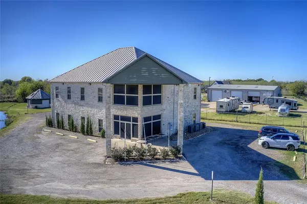 8475 County Road 156, Kaufman, TX 75142