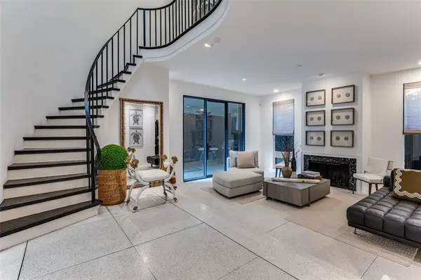 3717 Prescott Avenue, Dallas, TX 75219