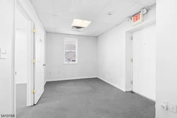 23 Paterson Ham Burg Tpk, Riverdale Boro, NJ 07457