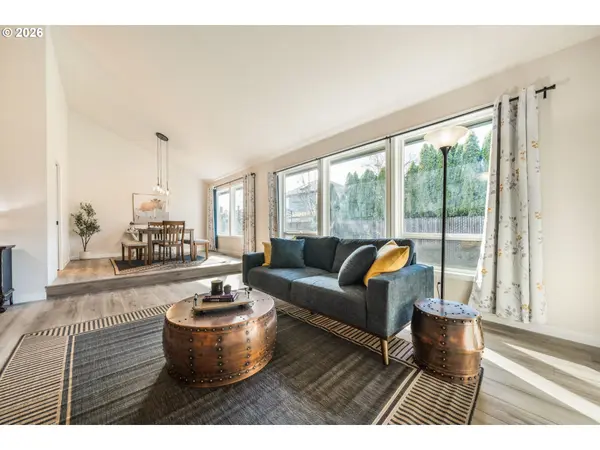 2775 NE LINDEN AVE, Gresham, OR 97030