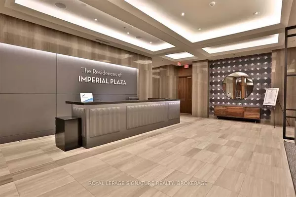 Toronto C02, ON M4V 1N5,111 St Clair AVE W #422