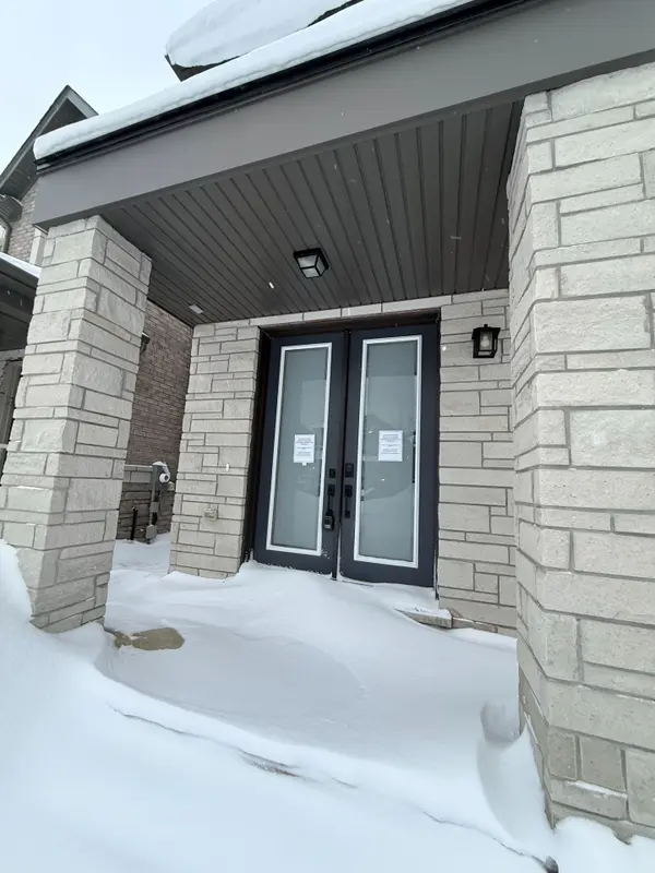 20 Sweet Cicely ST, Springwater, ON L9X 2C7