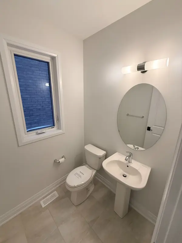 20 Sweet Cicely ST, Springwater, ON L9X 2C7