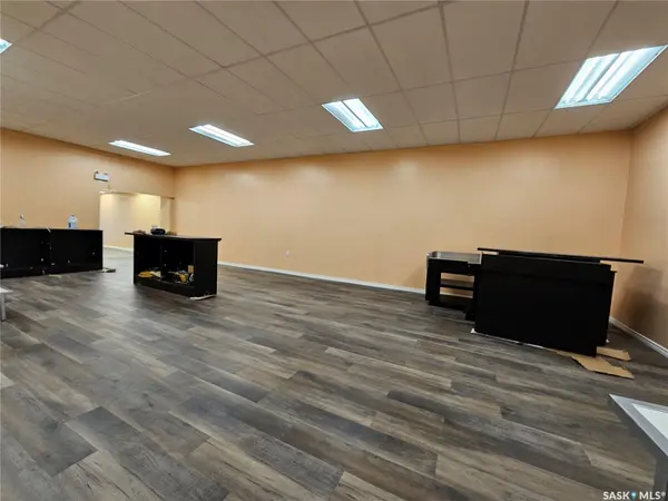 1086 102nd STREET, North Battleford, SK S9A 1E6