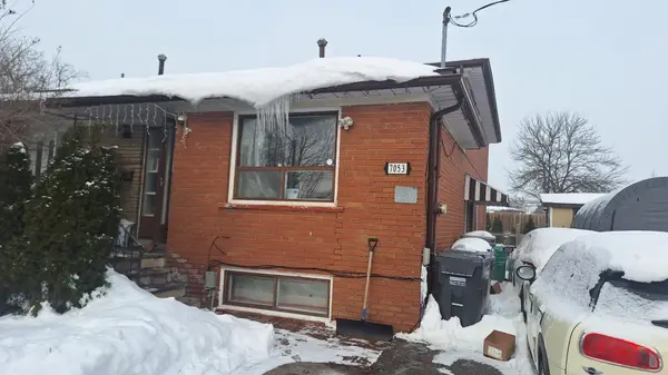 7053 Harwick DR, Mississauga, ON L4T 3A3