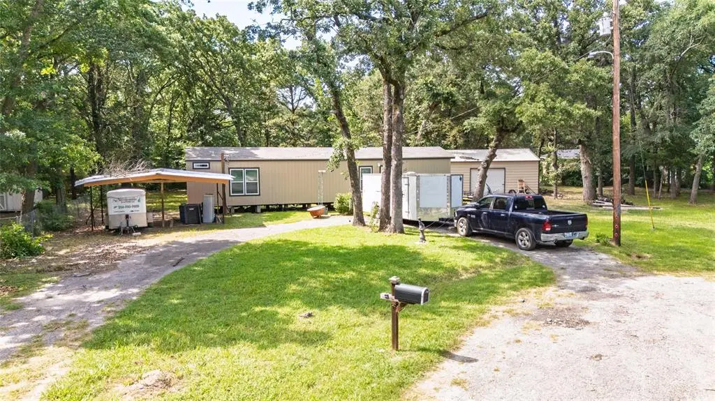 10268 Tanglewood Circle, Wills Point, TX 75169