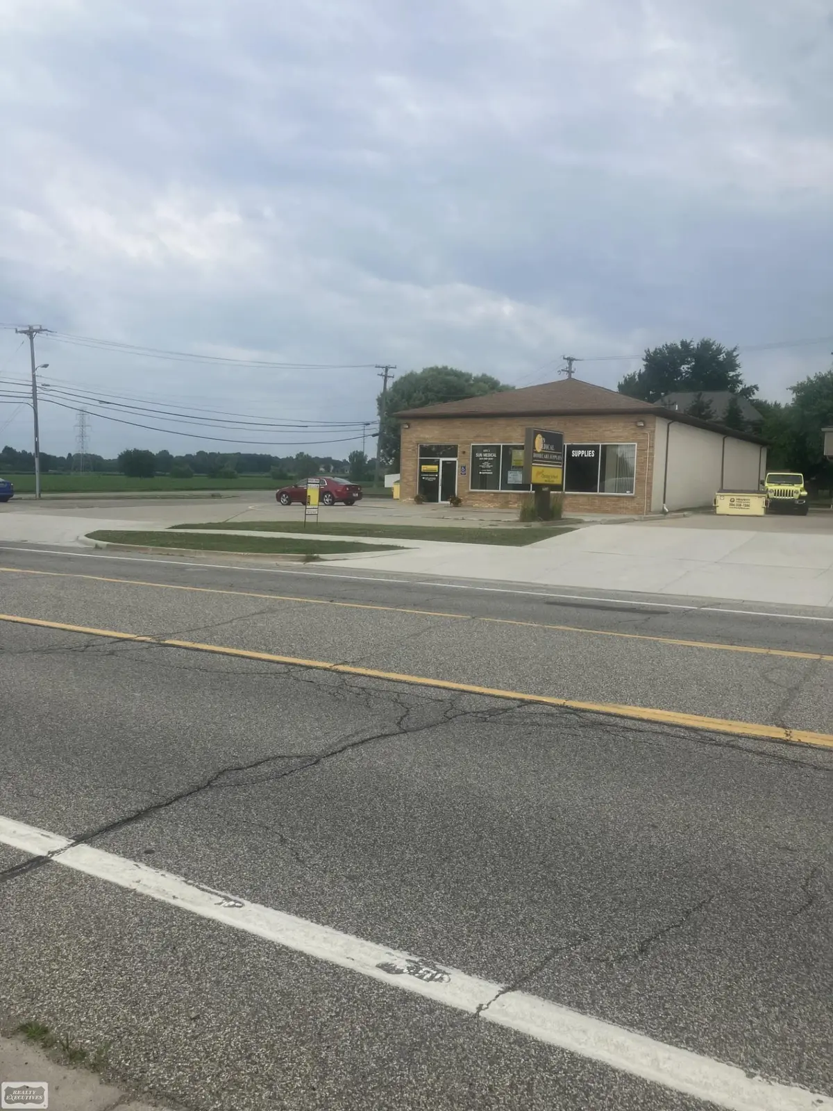 64007 Van Dyke RD, Washington Twp, MI 48095