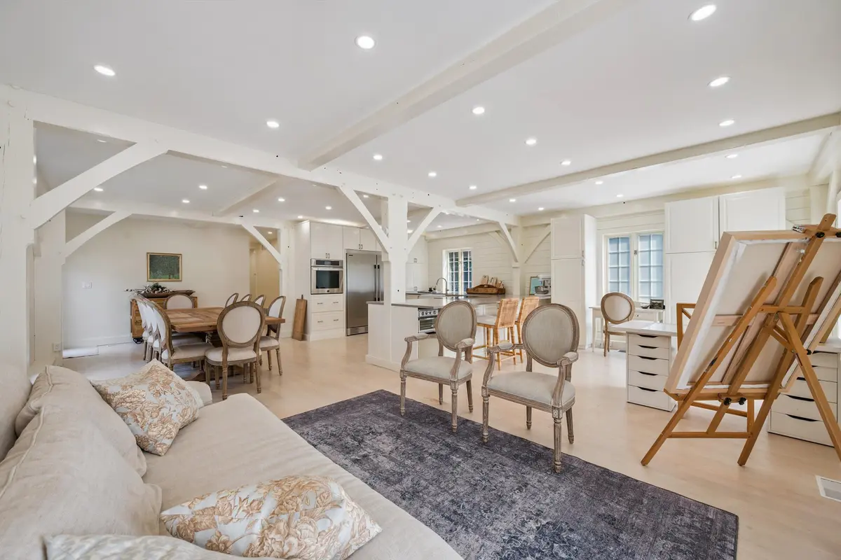 Centre Wellington, ON N0B 1S0,18 East Mill ST