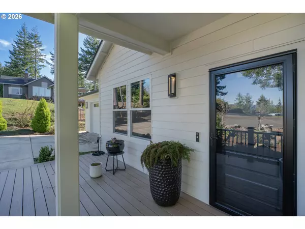 Florence, OR 97439,88620 OCEAN VIEW LN