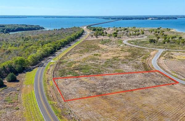 79 Chambers Bay, Kerens, TX 75144