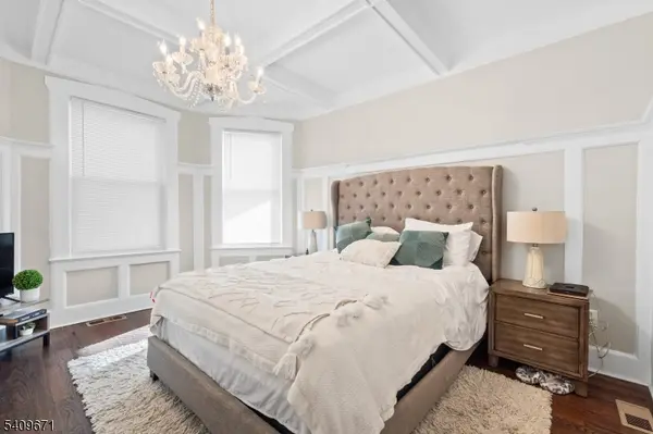 33-35 Mapes Ave, Newark City, NJ 07112