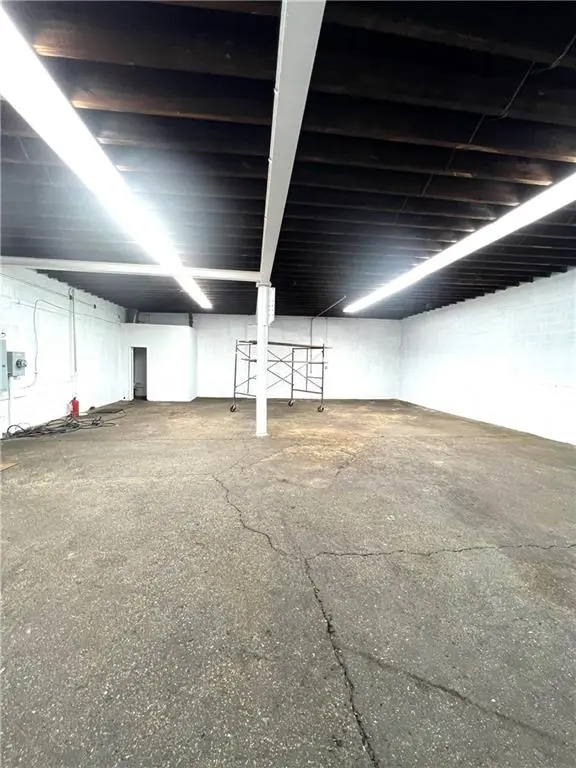 38-59 9th ST, Long Island City, NY 11101