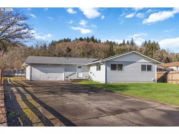 Kelso, WA 98626,119 MONTEREY DR