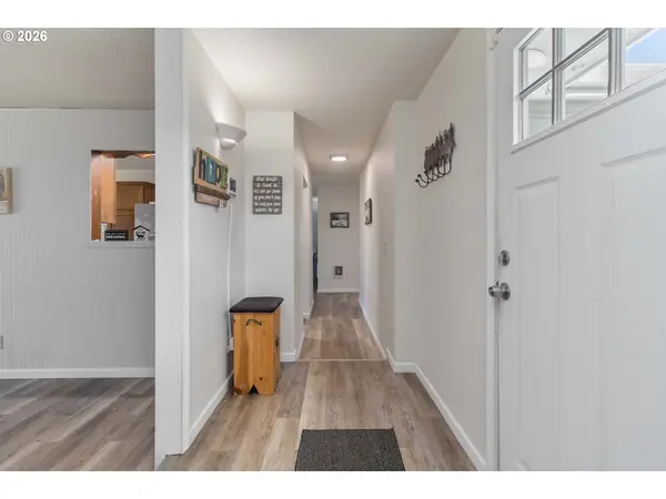 119 MONTEREY DR, Kelso, WA 98626