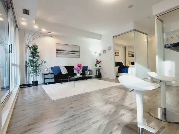 220 Victoria ST #1305, Toronto C08, ON M5B 2R6