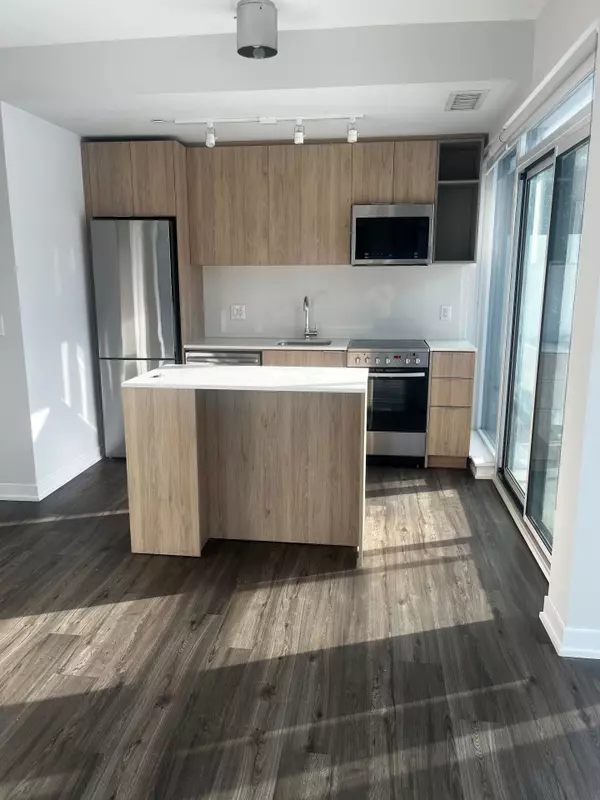 Toronto C08, ON M5A 0M9,25 Nicholas AVE #321